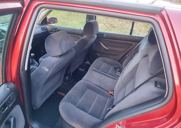 Volkswagen Golf cena 6100 przebieg: 187000, rok produkcji 1998 z Żukowo małe 466